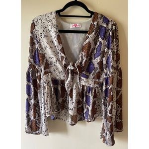 Buddy Love Loni Snakeskin Tie Top Blouse Small